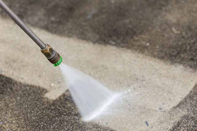 parking lot pressure washing in carrollton